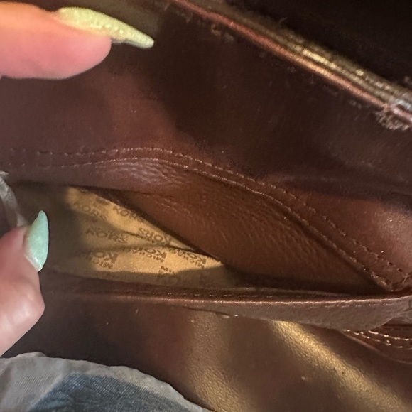 Michael Kors purse - Picture 5 of 11